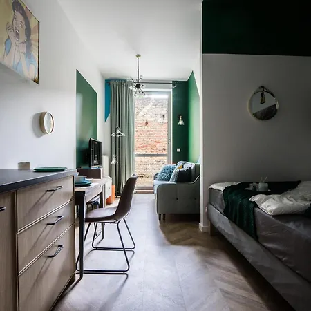 Golden In - Cozy And Stylish - Zabkowska B *