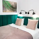 Golden In - Cozy And Stylish - Zabkowska B Варшава