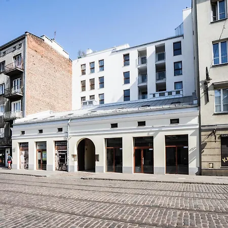Golden In - Cozy And Stylish - Zabkowska B
